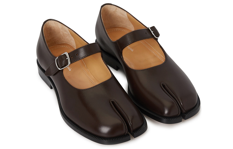 Lookbook (W) Maison Margiela 小牛皮 Tabi 高跟鞋 ''深棕色'' S39WL0119P3292T2154