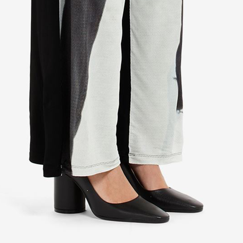 Purchase Maison Margiela 粒面皮革 時尚百搭粗跟高筒鞋 女款 黑色