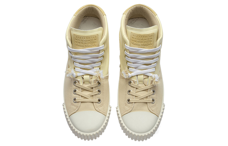 Lookbook (W) Maison Margiela Evolution Tinggi 'Kuning Lemon Usang' S58WS0234P5063T3163