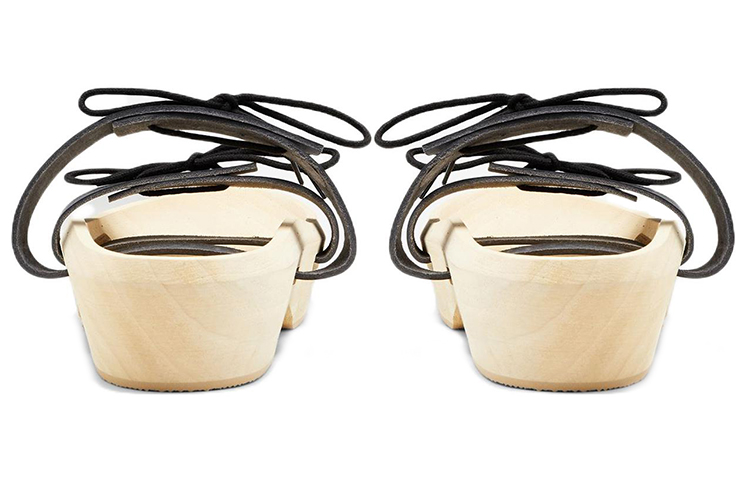 Lookbook (W) 메종 마르지엘라 블랙 클로그 샌들 S38WY0065PR480T8013