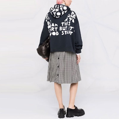 (W) Sudadera con Capucha Logo Maison Margiela FW21 Mujer Azul. S51GU0039S25498511 Shop (W) Sudadera con Capucha Logo Maison Margiela FW21 Mujer Azul. S51GU0039S25498511