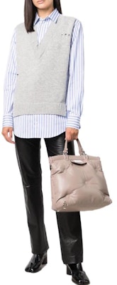 (W) Maison Margiela 灰色條紋層次針織背心長袖襯衫 S51DL0382S54191492F Lookbook (W) Maison Margiela 灰色條紋層次針織背心長袖襯衫 S51DL0382S54191492F