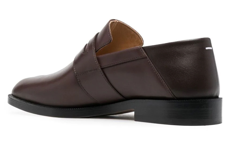Shop (W) Maison Margiela Zapatos de Cuero Tacón Grueso Bajo 'Marrón' S39WR0021P4165T2154