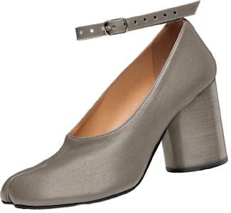 (W) Maison Margiela 灰色皮革时尚搭扣粗跟鞋 S34WL0021P3753T8135 Order (W) Maison Margiela 灰色皮革时尚搭扣粗跟鞋 S34WL0021P3753T8135