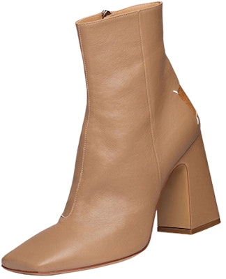 (W) Maison Margiela Boot Kulit Zip Sisi Hujung Segi Buku Lali 'Almond' S58WU0385P3753T2172 Lookbook (W) Maison Margiela Boot Kulit Zip Sisi Hujung Segi Buku Lali 'Almond' S58WU0385P3753T2172