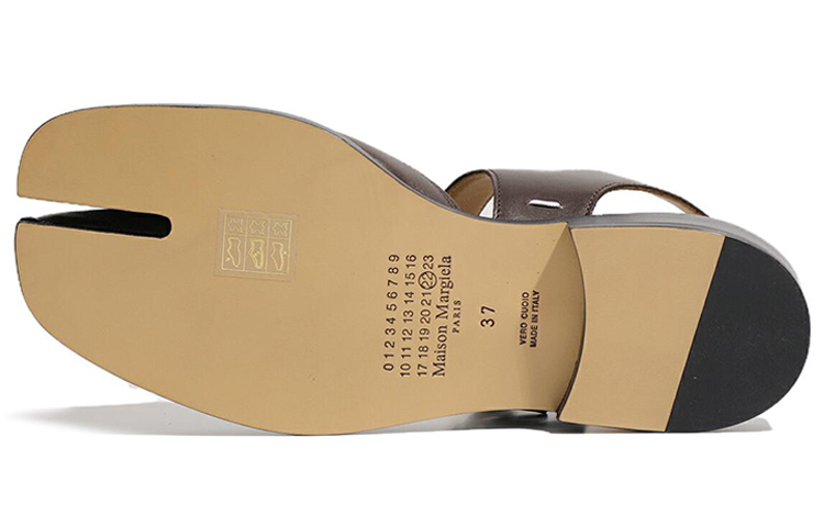 Shop (W) Maison Margiela Leder Slip-On Flats ''Braun'' S58WP0249P3292T2154
