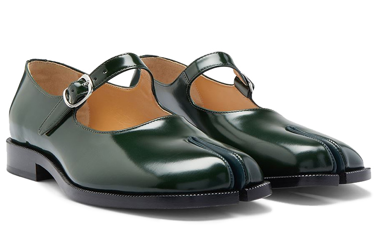 Lookbook (W) 메종 마르지엘라 가죽 스니커즈 '그린' S39WL0119PS679T7041