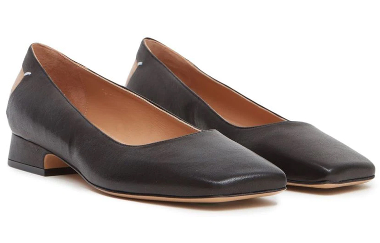 (W) Maison Margiela Leather Square-Toe Flats 'Black' 圖 3