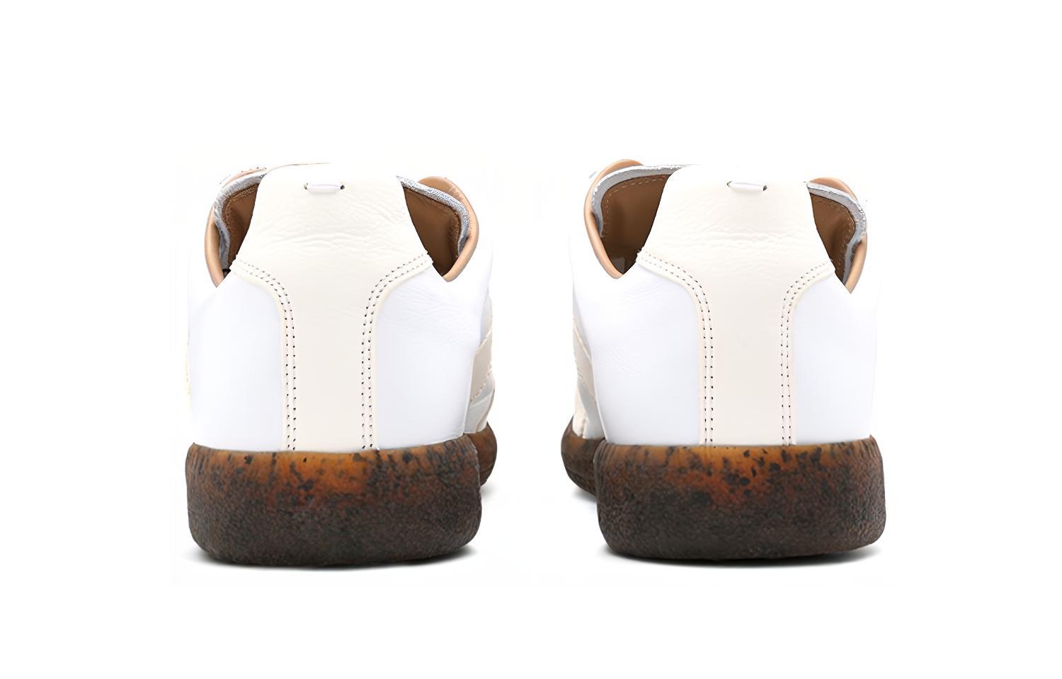 Purchase Maison Margiela 皮革拼接耐磨透氣 復刻低幫運動鞋 女款 象牙色