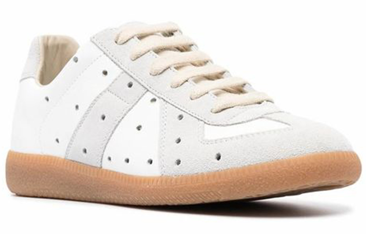 Lookbook (W) Maison Margiela Replica Low ''Wit Grijs'' S58WS0109P4045T1016