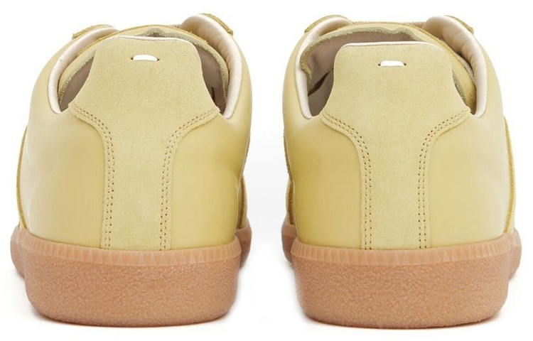 Shop Maison Margiela梅森馬吉拉 Replica 絨面皮革 低筒繫帶 時尚板鞋 女款 黃色