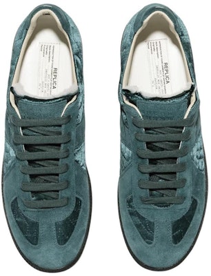 (W) 메종 마르지엘라 레플리카 로우탑 '그린' S58WS0109P5118H9415 Lookbook (W) 메종 마르지엘라 레플리카 로우탑 '그린' S58WS0109P5118H9415