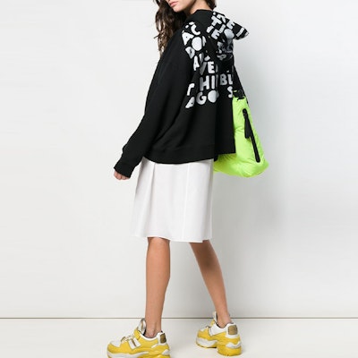 (W) Maison Margiela SS21 Sudadera con Capucha Oversize Logo Negra. S51GU0039S25322966 Shop (W) Maison Margiela SS21 Sudadera con Capucha Oversize Logo Negra. S51GU0039S25322966