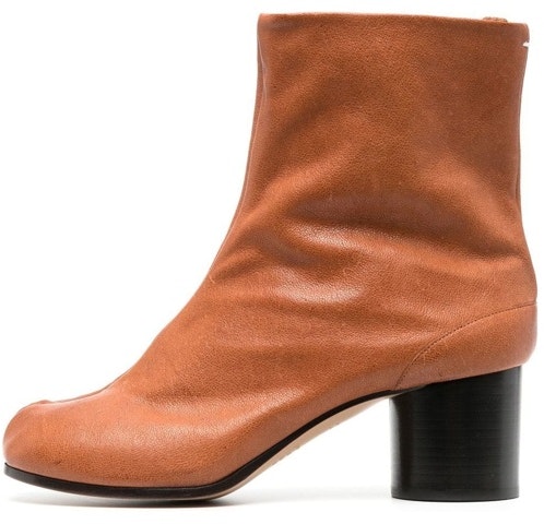 women-maison-margiela-tabi-brown-leather-boot-s58-wu-0246-pr-058-t2335
