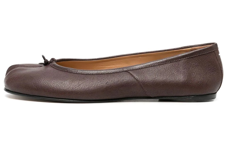 (Women) Maison Margiela Tabi 'Brown Leather Slip-On' S58WZ0042PR058T2186