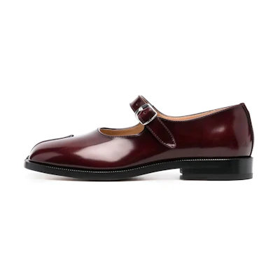 (W) Maison Margiela Tabi 'Burgundy Leather Flats'
