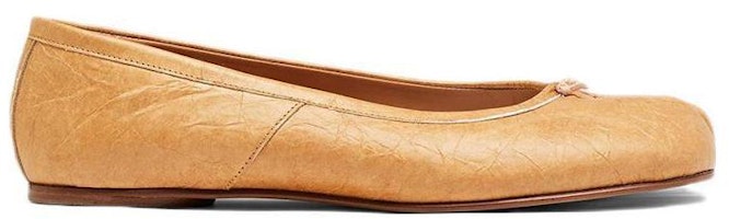 (W) Maison Margiela Tabi 'Camel' Sepatu Kulit Unta S58WZ0042P4717T2141 Order (W) Maison Margiela Tabi 'Camel' Sepatu Kulit Unta S58WZ0042P4717T2141