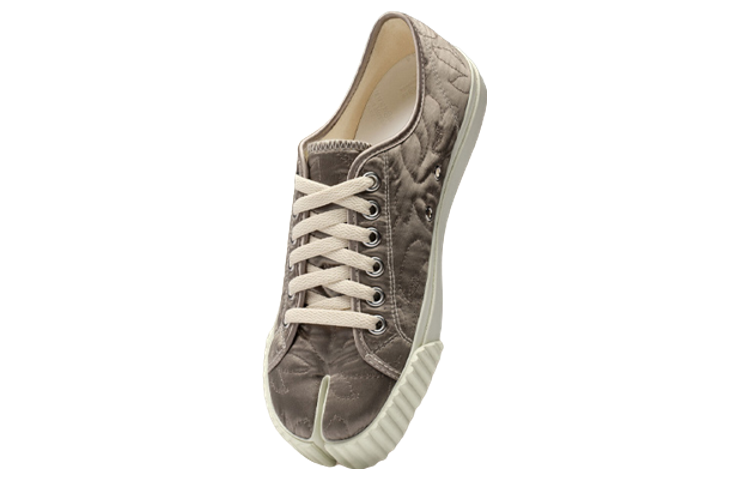 Buy Maison Margiela梅森馬吉拉 Tabi 尼龍 分趾 時尚布鞋 女款 灰色