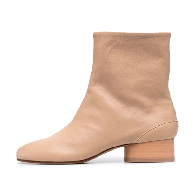(W) Maison Margiela Tabi 'Nude Pink'