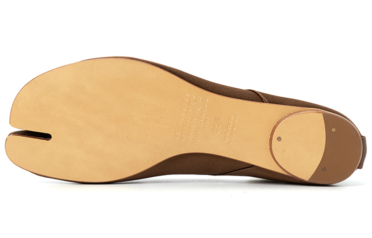 Details for (W) Maison Margiela Tabi 'Satin Split-Toe Flat Coklat' S58WZ0117P5125T2256