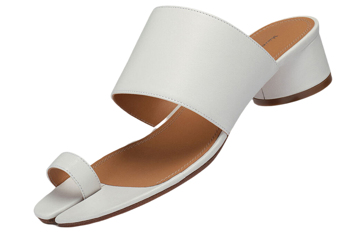 Lookbook (W) Maison Margiela Tabi ''Weiße Leder Tabi-Schuhe mit Absatz und geteilter Zehe'' S58WP0234PR869T1003