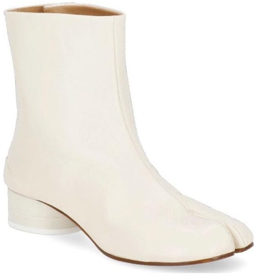(Women) Maison Margiela Tabi 'White Sheepskin Ankle Boot' S58WU0273P3753T1003 Order (Women) Maison Margiela Tabi 'White Sheepskin Ankle Boot' S58WU0273P3753T1003