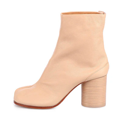 (W) Maison Margiela Tabi Ankle Boot 'Light Brown'