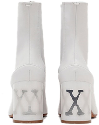 (W) Maison Margiela Sepatu Tabi Ankle 'Kulit Anak Sapi Putih' S58WU0260P3054H7367 Lookbook (W) Maison Margiela Sepatu Tabi Ankle 'Kulit Anak Sapi Putih' S58WU0260P3054H7367