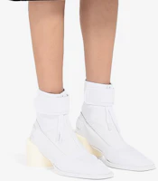 Purchase Maison Margiela 皮革拼接 時尚方腳趾短靴 女款 白色
