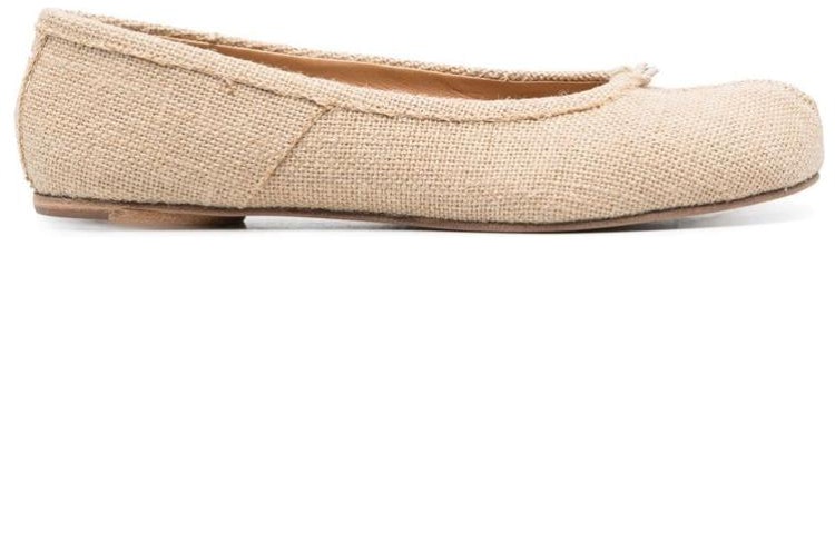 women-maison-margiela-tabi-ballerina-shoes-off-white-beige-s38-wz-0149-p5015-h0195