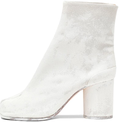 (Women) Maison Margiela Tabi Bianchetto White 'Distressed Split-Toe Boot' S58WU0260P4040H8623 Buy (Women) Maison Margiela Tabi Bianchetto White 'Distressed Split-Toe Boot' S58WU0260P4040H8623