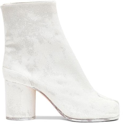 (W) 메종 마르지엘라 타비 화이트 디스트레스드 부츠 (Maison Margiela Tabi White Distressed Boots) S58WU0260P4040H8623 Order (W) 메종 마르지엘라 타비 화이트 디스트레스드 부츠 (Maison Margiela Tabi White Distressed Boots) S58WU0260P4040H8623