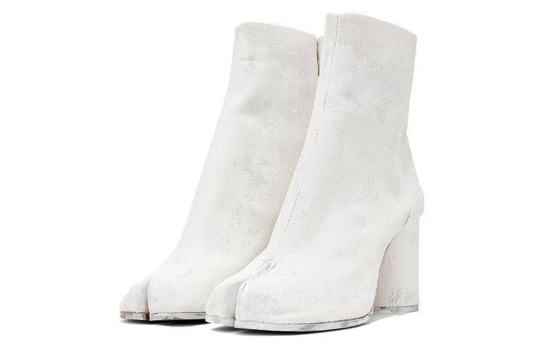 Lookbook (W) Maison Margiela Tabi Bianchetto Wit ''Afgedragen Gespleten-teen Laars'' S58WU0260P4040H8623