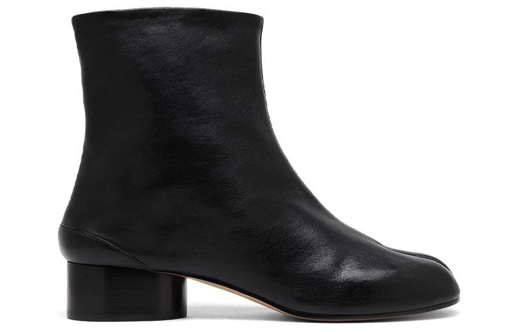 Lookbook (Women) Maison Margiela Tabi Boot 'Black' S58WU0273-P3753-T8013