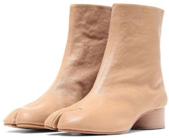 Maison Margiela Tabi 復古百搭 時尚百搭休閒短靴 女款 淺褐色 Lookbook Maison Margiela Tabi 復古百搭 時尚百搭休閒短靴 女款 淺褐色