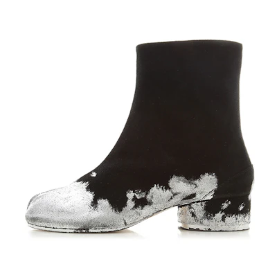 (W) Maison Margiela Tabi Boot 'Painted - Black Silver'