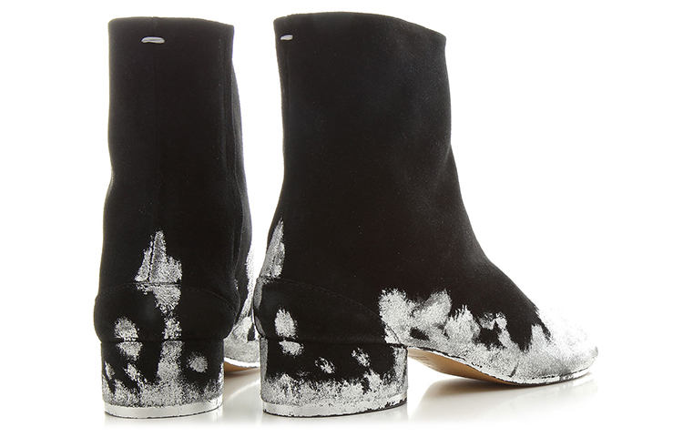 Shop (W) メゾン マルジェラ タビブーツ ペイント 黒/銀 S58WU0273-P2519-H1130