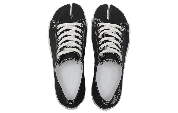 Lookbook Maison Margiela Tabi 帆布 女式 樂福鞋 黑色