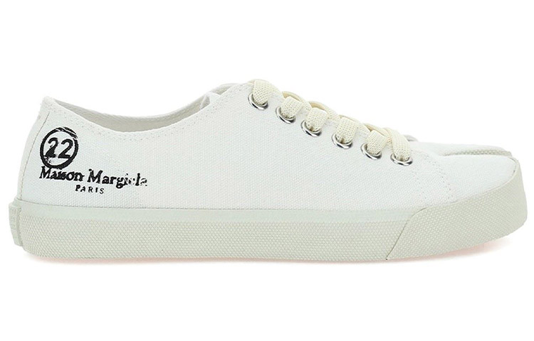 Order (W) Maison Margiela Tabi Canvas ''Baskets Basses Blanches Rétro'' S58WS0110P4044T1003