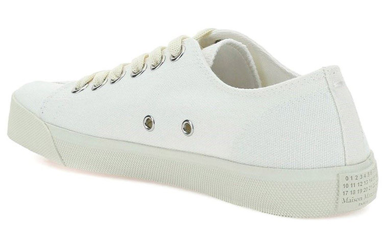 Shop (W) Maison Margiela Tabi Canvas ''Baskets Basses Blanches Rétro'' S58WS0110P4044T1003