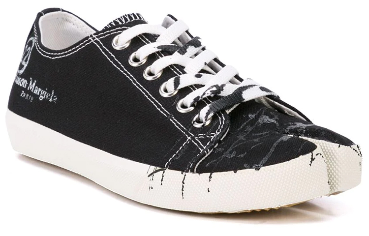 Order (W) Maison Margiela Tabi Kanvas Low-Top 'Hitam' S58WS0112P2347T8013