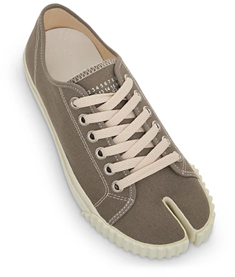 (Women) Maison Margiela Tabi Canvas Low 'Grey' S38WS0185P4291H9396 Lookbook (Women) Maison Margiela Tabi Canvas Low 'Grey' S38WS0185P4291H9396