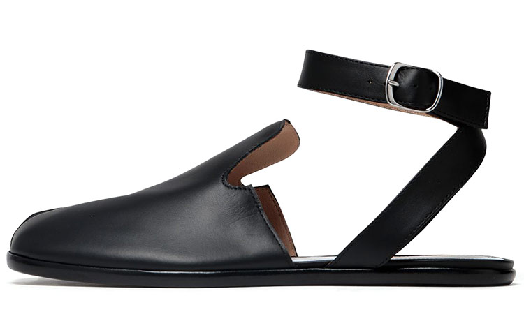 (W) Maison Margiela Tabi Flat Sandals 'Black'