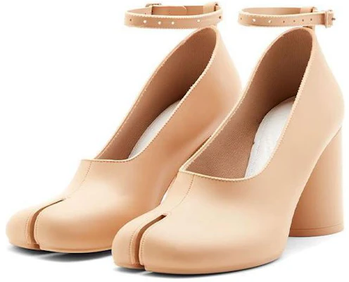 (W) Maison Margiela Tabi Alta ''Nude'' S58WL0222P4365T2093 Lookbook (W) Maison Margiela Tabi Alta ''Nude'' S58WL0222P4365T2093