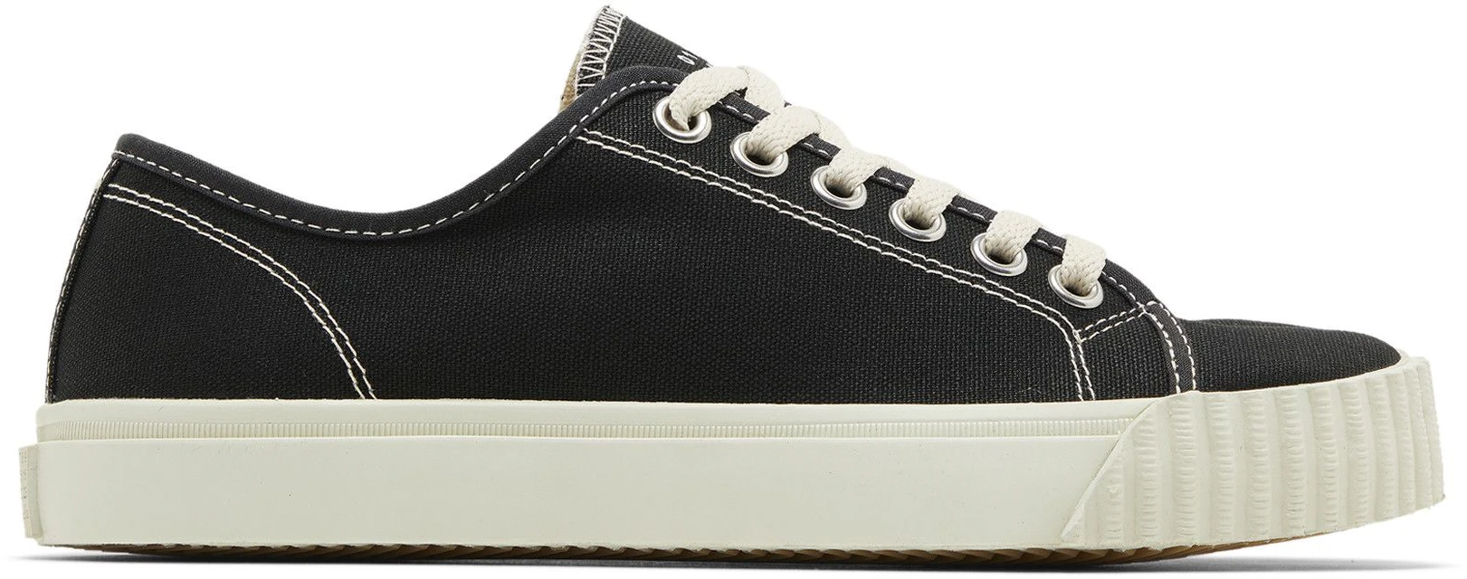 women-maison-margiela-tabi-low-black-white-s38-ws-0185-p4291-h0958