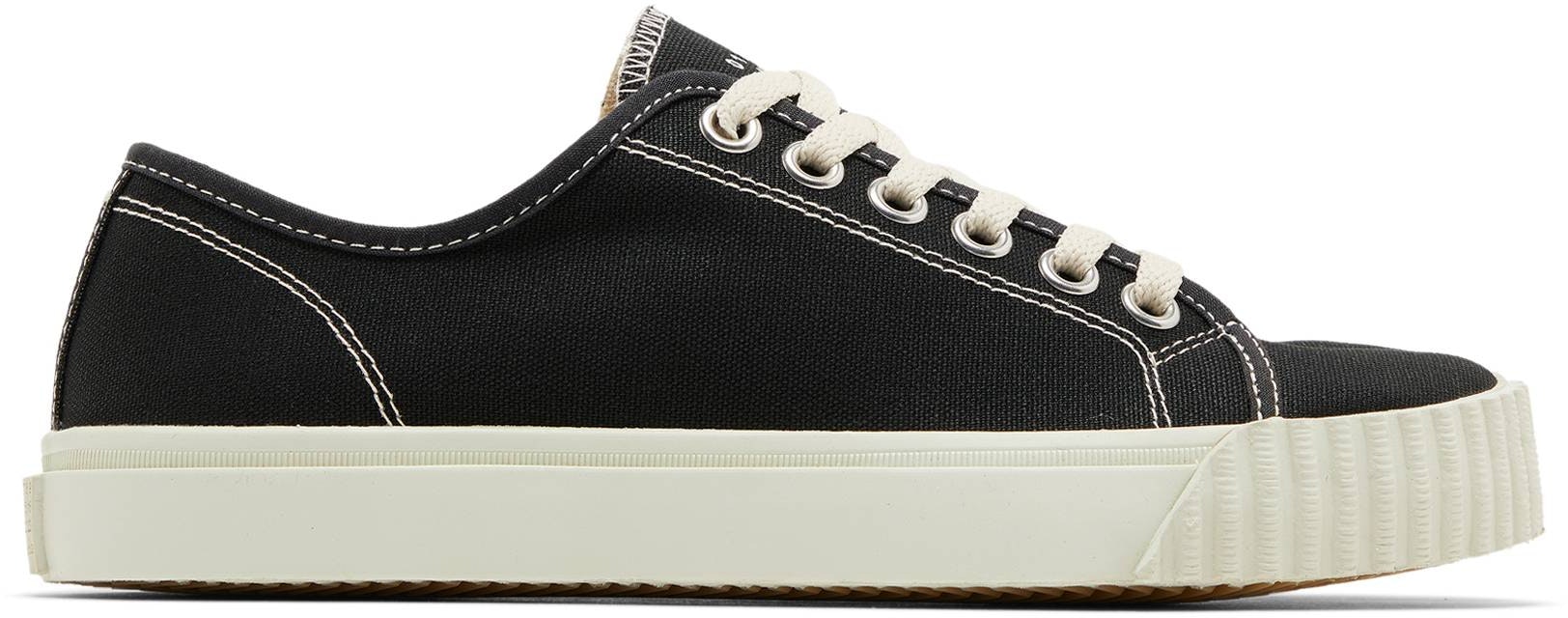 women-maison-margiela-tabi-low-black-white-s38-ws-0185-p4291-h0958