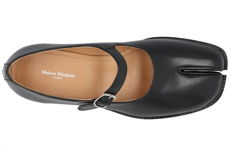 Lookbook (W) Maison Margiela Tabi Mary-Jane 'Negro' S39WL0119P3292T8013