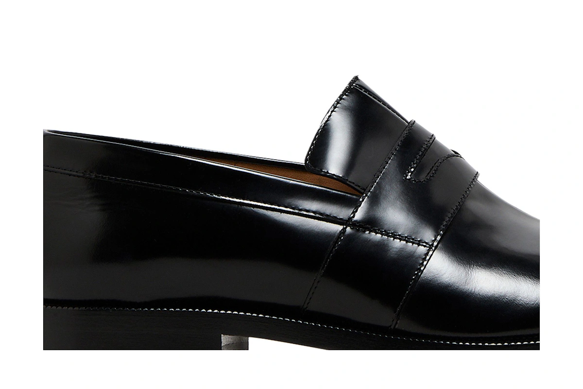 (Women) Maison Margiela Tabi Penny Loafers 'Black'