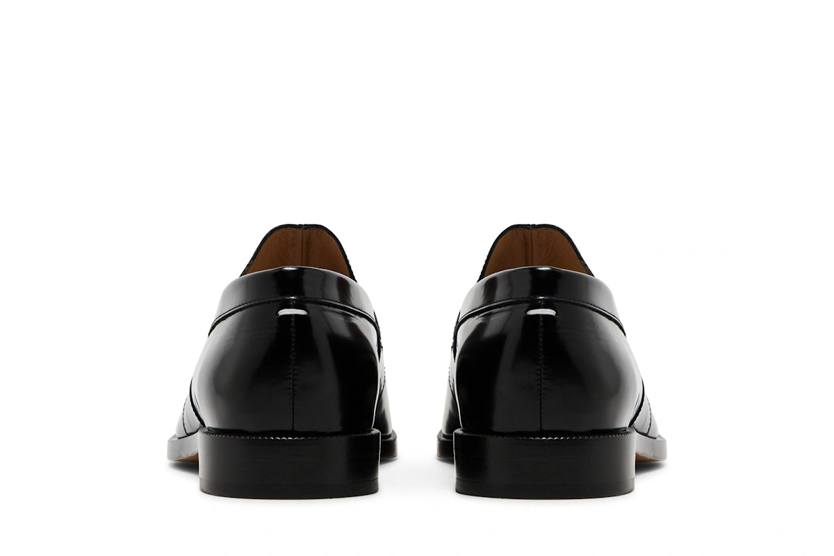 (Women) Maison Margiela Tabi Penny Loafers 'Black'