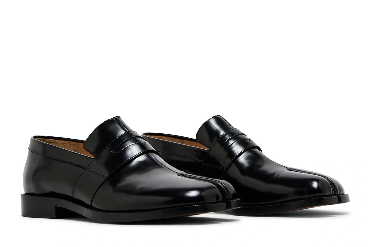 (Women) Maison Margiela Tabi Penny Loafers 'Black'